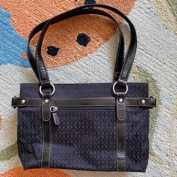 Giani Bernini I Jacquard Fabric Logo Shoulder Bag - Picture 2 of 16